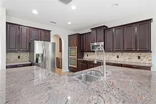 1120 Maza Pl, Trinity, FL 34655 - Photo 15