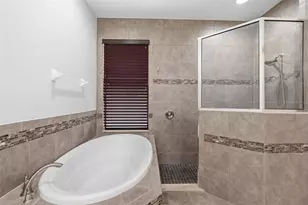 1120 Maza Pl, Trinity, FL 34655 - Photo 33