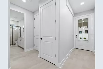 4208 W Carmen Street #D, Tampa, FL 33609 - Photo 3