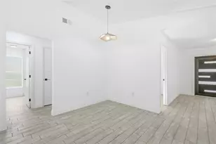 2462 Stephanie Dr, Spring Hill, FL 34608 - Photo 13