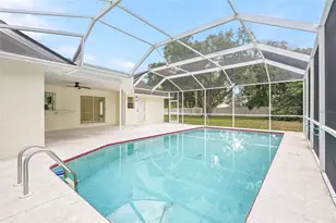 2462 Stephanie Dr, Spring Hill, FL 34608 - Photo 41
