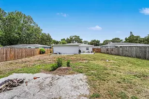 3029 Pine Tree Ave, Largo, FL 33771 - Photo 37