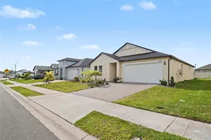 11704 74th Cir E, Palmetto, FL 34221 - Photo 3
