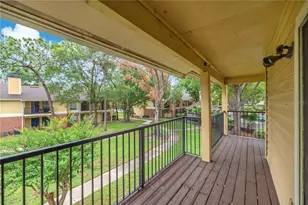 8609 Mallard Reserve Dr, Tampa, FL 33614 - Photo 21