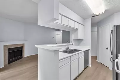 8609 Mallard Reserve Drive #203, Tampa, FL 33614 - Photo 13