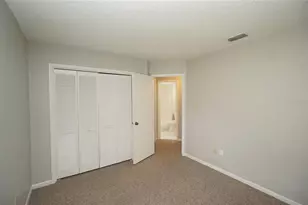 8755 Hampden Dr, Tampa, FL 33626 - Photo 9
