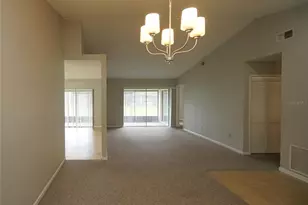 8755 Hampden Dr, Tampa, FL 33626 - Photo 5