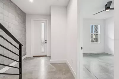2724 5th Avenue S, Saint Petersburg, FL 33712 - Photo 5