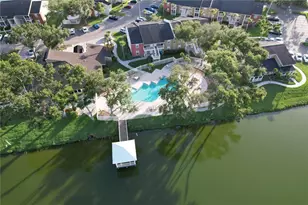 220 Lake Parsons Green, Brandon, FL 33511 - Photo 9