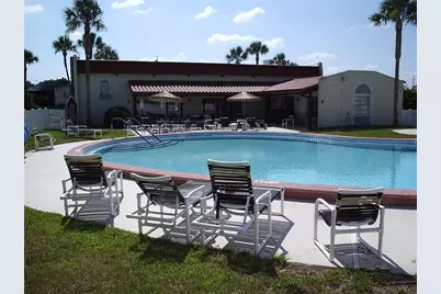 37816 Barcelona Avenue, Zephyrhills, FL 33541 - Photo 45