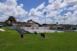 37816 Barcelona Ave, Zephyrhills, FL 33541 - Photo 47