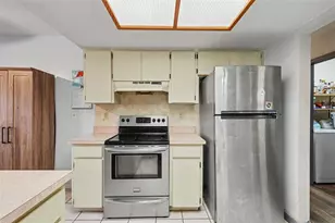 5048 Muriel Ln, New Port Richey, FL 34653 - Photo 15