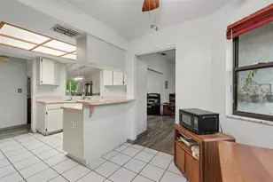 5048 Muriel Ln, New Port Richey, FL 34653 - Photo 9