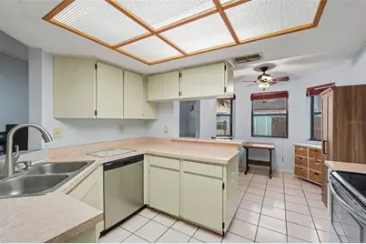 5048 Muriel Lane, New Port Richey, FL 34653 - Photo 13