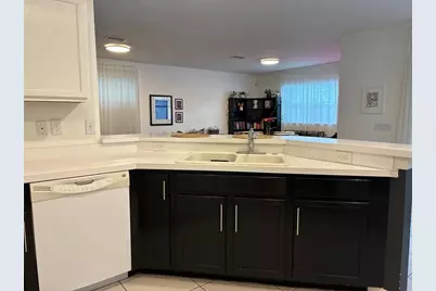 8026 Carriage Pointe Drive, Gibsonton, FL 33534 - Photo 23