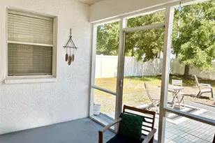 8026 Carriage Pointe Dr, Gibsonton, FL 33534 - Photo 49
