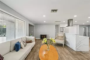 6010 Bayou Grande Blvd NE, Saint Petersburg, FL 33703 - Photo 7
