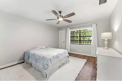 101 Lake Avenue NE #215, Largo, FL 33771 - Photo 23