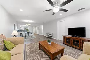 101 Lake Ave NE, Largo, FL 33771 - Photo 9