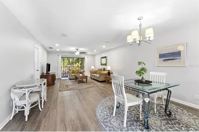 101 Lake Avenue NE #215, Largo, FL 33771 - Photo 3