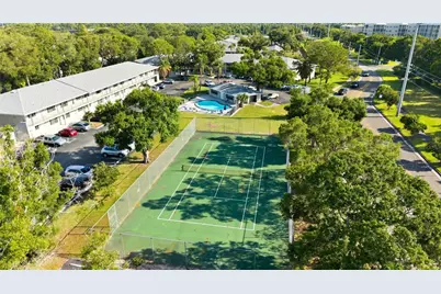 101 Lake Avenue NE #215, Largo, FL 33771 - Photo 37