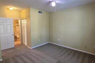 5618 Pinnacle Heights Cir, Tampa, FL 33624 - Photo 21
