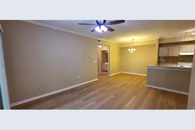 5618 Pinnacle Heights Circle #211, Tampa, FL 33624 - Photo 7