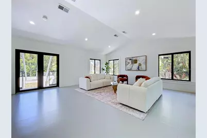 807 2nd Avenue S, Tierra Verde, FL 33715 - Photo 5