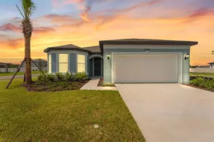 37405 Clinch Cir, Zephyrhills, FL 33540 - Photo 19