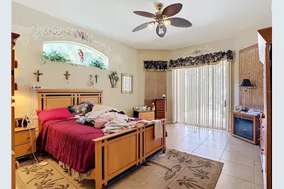 2221 Oxford Ridge Circle, Lehigh Acres, FL 33973 - Photo 27