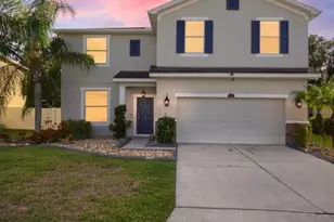2623 Holly Bluff Ct, Plant City, FL 33566 - Photo 3