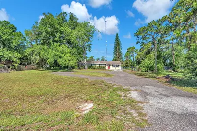 1815 30th Street SE, Ruskin, FL 33570 - Photo 3