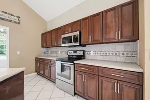 1837 Briland St, Tarpon Springs, FL 34689 - Photo 7