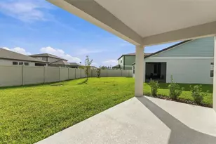 1391 Allagash Dr, Zephyrhills, FL 33540 - Photo 17