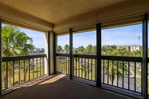 401 150th Ave, Madeira Beach, FL 33708 - Photo 17