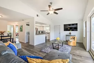 3303 W Shell Point Rd, Ruskin, FL 33570 - Photo 9