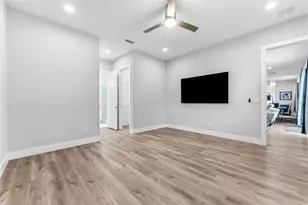 9714 Van St, Tampa, FL 33615 - Photo 19