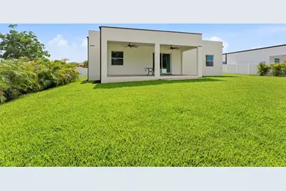 9714 Van Street, Tampa, FL 33615 - Photo 47
