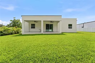 9714 Van St, Tampa, FL 33615 - Photo 7