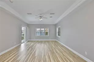 6573 Simone Shores Cir, Apollo Beach, FL 33572 - Photo 19