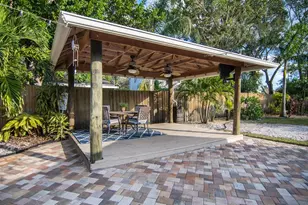 528 59th Way S, Saint Petersburg, FL 33707 - Photo 19