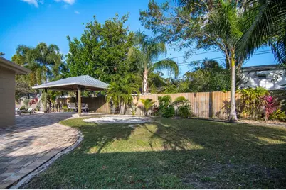528 59th Way S #1, Saint Petersburg, FL 33707 - Photo 21