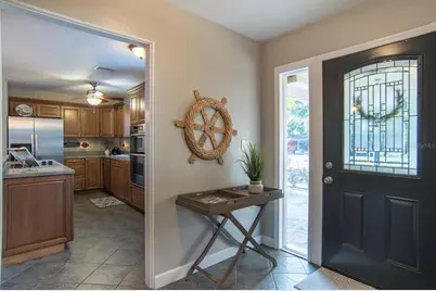 528 59th Way S #1, Saint Petersburg, FL 33707 - Photo 3