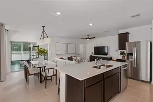 5518 Freesia Dr, Lakeland, FL 33811 - Photo 7