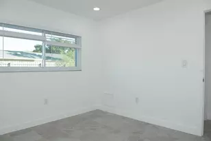 11889 93rd Ave, Seminole, FL 33772 - Photo 13
