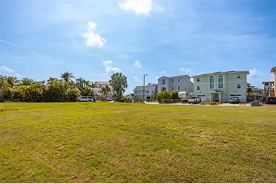 6520 Louise Court, Hudson, FL 34667 - Photo 17