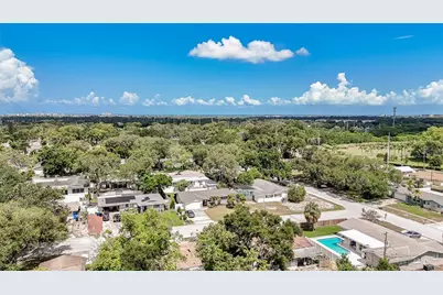 2063 Dunston Cove Road, Clearwater, FL 33755 - Photo 35