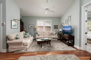 190 Banyan Bay Dr, Saint Petersburg, FL 33705 - Photo 15