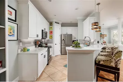 190 Banyan Bay Drive, Saint Petersburg, FL 33705 - Photo 13