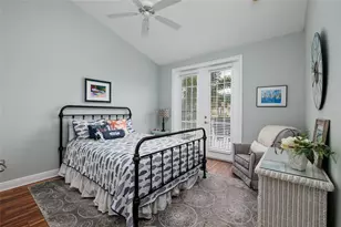 190 Banyan Bay Dr, Saint Petersburg, FL 33705 - Photo 25